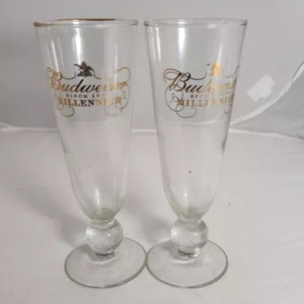 Budweiser Millennium Anniversary Pilsner Glasses Set Of 2 Gold Logo